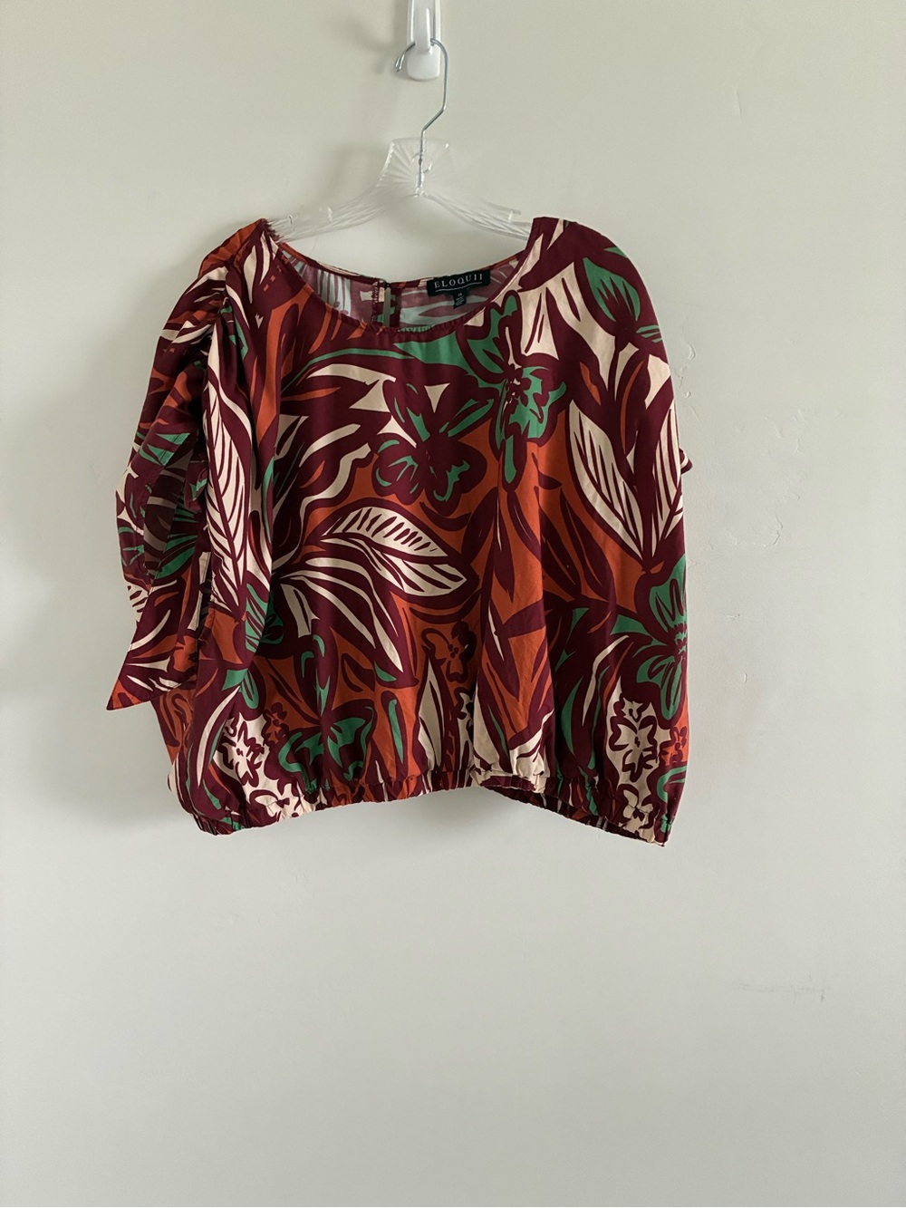 Eloquii Burgundy Floral-Print Short Sleeve Pullover Top with Green Accents